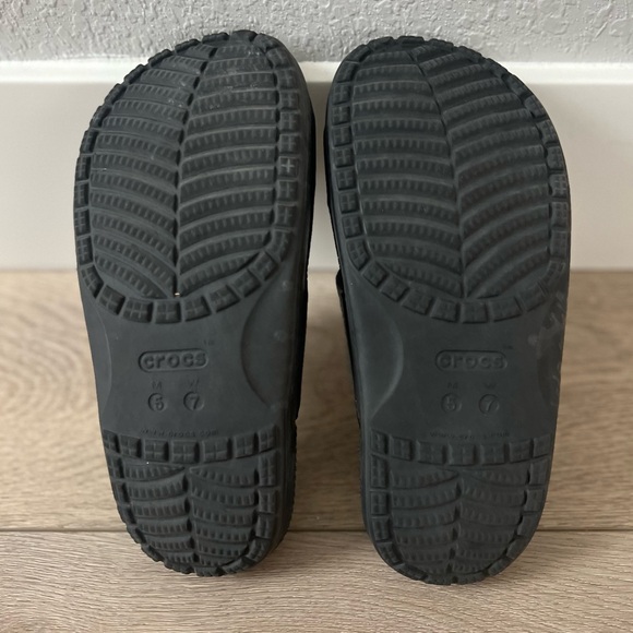 CROCS Classic Cross Strap Silver Glitter Slide size 7 - Picture 10 of 10